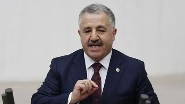 'PTT'ye 5 bin yeni çalışan alınacak'