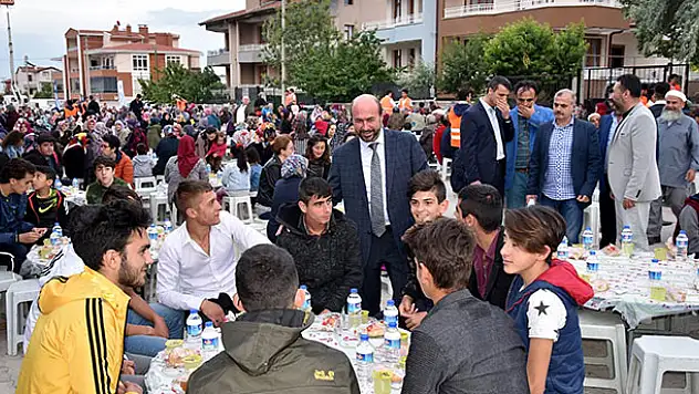 'Ramazan kardeşliktir'