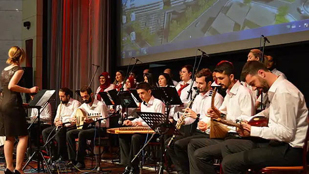 'Ruhum Dile Geldi'