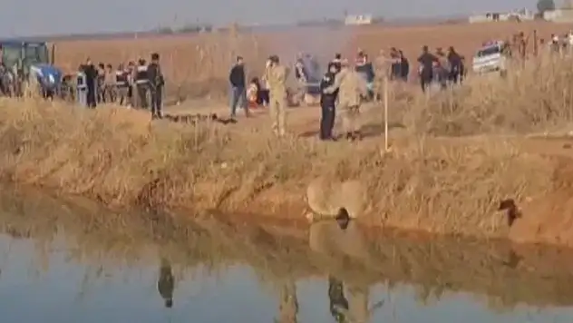  Şanlıurfa'da, minibüs sulama kanalına uçtu: 6 kişi hayatını kaybetti 