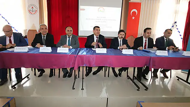 'Sazana bir şans ver, torunların da görsün'
