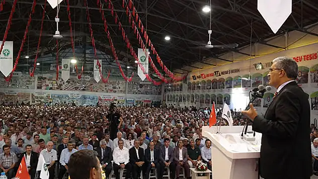 'Şeker fabrikalarının özelleştirilmemesi için elimizden geleni yaptık'