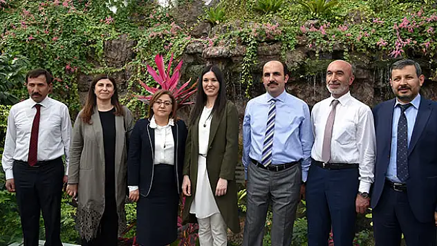 'Selçuklu Belediyesi Konya'yı geleceğe taşıyor'