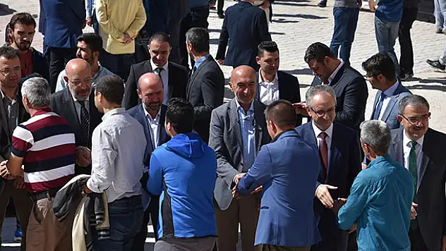 'Selçuklu'da gençlere ayrı bir değer veriyoruz'