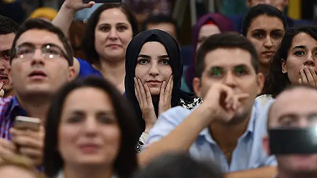 'Sözleşmeli öğretmen sistemi' yeniden geliyor