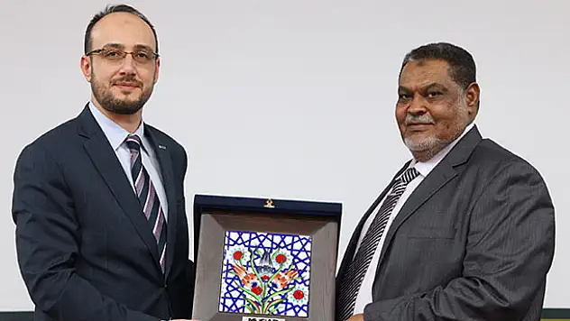'Sudan ile her türlü iş birliğine hazırız'