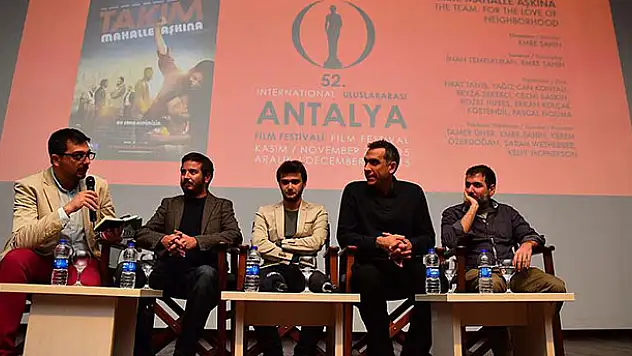 'Takım: Mahalle Aşkına' filminin galası yapıldı
