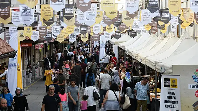 'Tarihi Bedesten Alışveriş Günleri' on binlerce misafiri ağırladı

