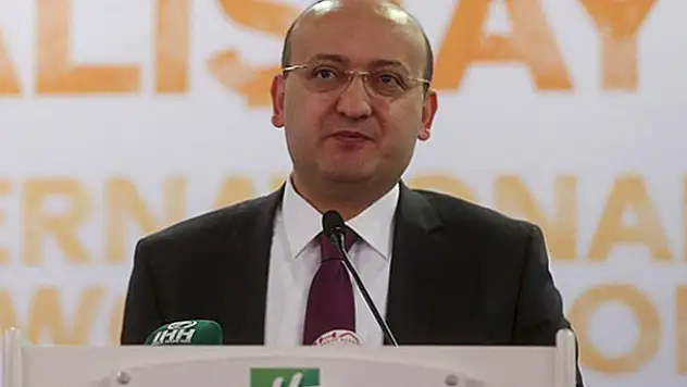 ''Türkiye insani yardımda dünyada ilk üçe giriyor''
