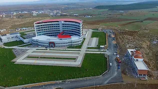 'Türkiye'nin en büyük ilçe hastanelerinden birisi Beyşehir'e nasip oluyor'