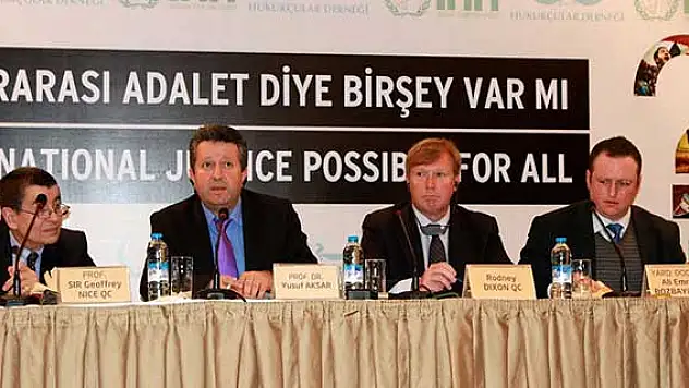 'Uluslararası Adalet diye bir şey var mı?' paneli