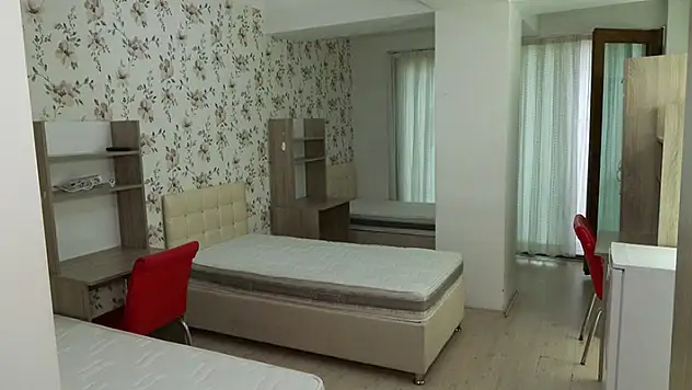  Üniversitelilerin barınma çıkmazı: Özel yurt ve kiralık ev fiyatlarında yüzde 60'a varan artış