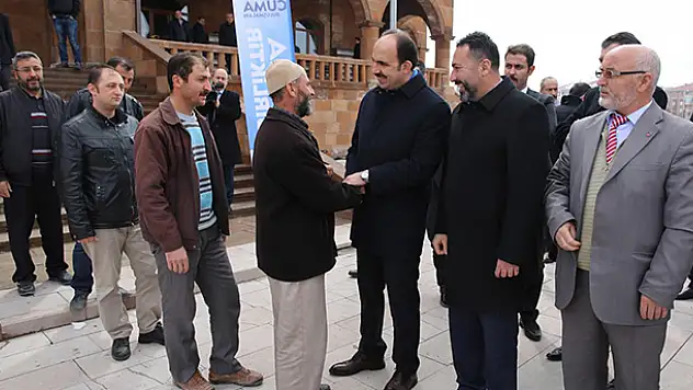 'Yaşlıların duasına talibiz'
