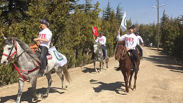 'Yiğidi rahvan, ülkeyi başkan şahlandırır'