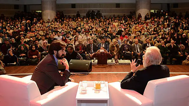 'Yitik kimliğimizi bulacağız ve zenginleştireceğiz'