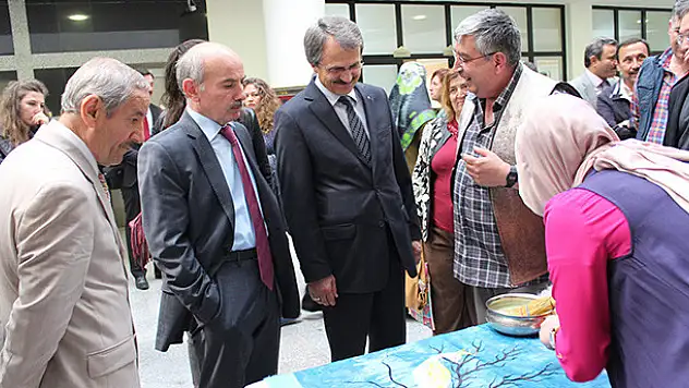 'Yünün Mistik Yolculuğu' sergisi açıldı