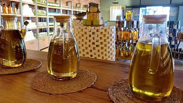 Zeytinde 'yok yılı' olması sebebiyle sıkım sezonu erken bitti
