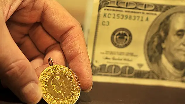 1.1 milyarlık döviz yastık altından çıktı