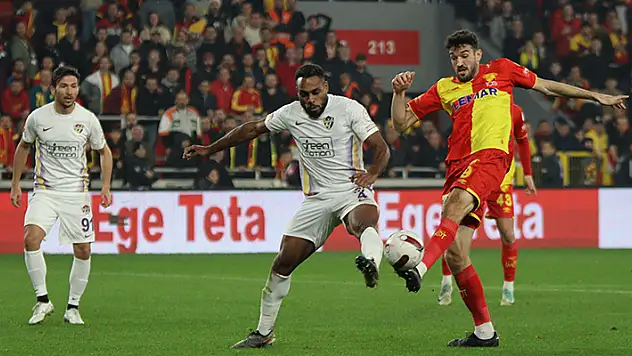 1. Lig'de ilk yarının En'leri
