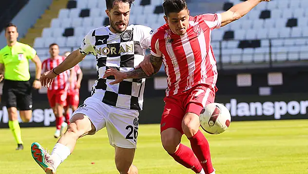 1. Lig'de kritik cumartesi
