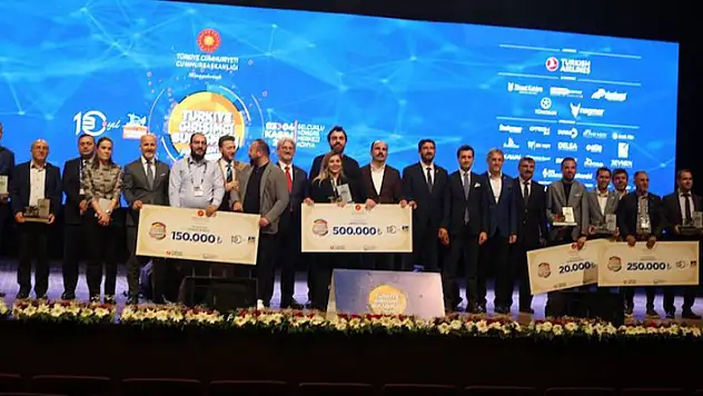10. GİV Girişimcilik Ödülleri sahiplerini buldu

