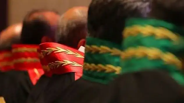 1034 hakim ve savcının görev yeri değişti