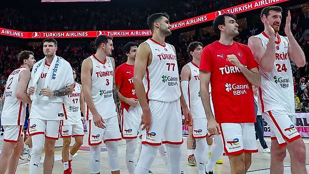 12 Dev Adam, Bosna Hersek sınavında