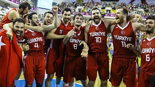 12 Dev Adam'ın rakibi Polonya