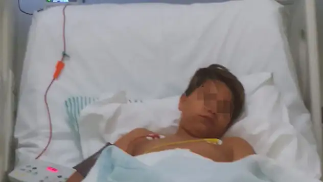12 yaşındaki çocuğa zorla sahte rakı içirip hastanelik ettiler
