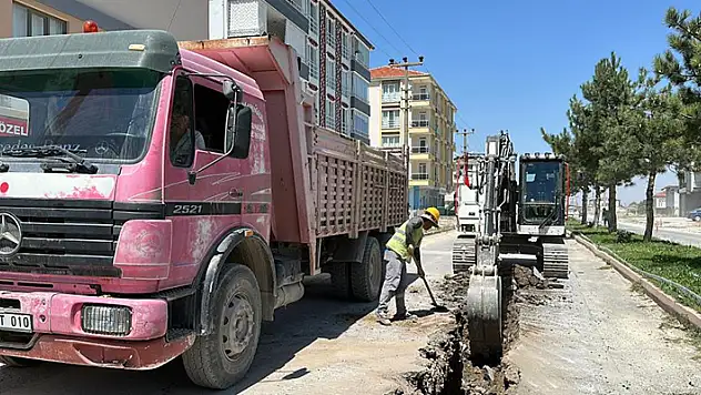 128 kilometrelik ıslah çalışmasıyla Akşehir'in su şebekesi yenileniyor