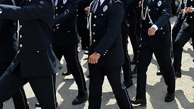 13 bin polis memuru adayı alınacak!