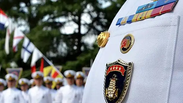 14 emekli amiral adliyeye sevk edildi