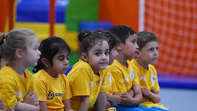 15 BRANŞ! 13 BİN SPORCU
