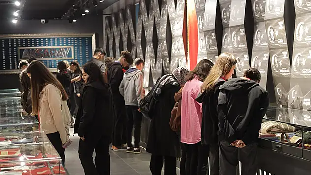 15 Temmuz'da şehitler müzesine ziyaretçi akını
