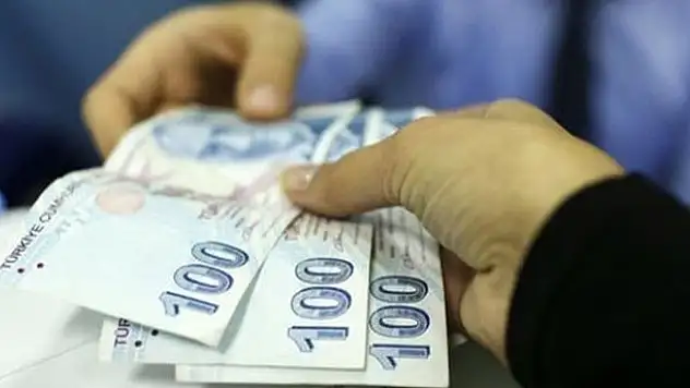 150 bin emekliye 400 TL'lik zam müjdesi