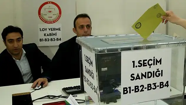 16 Nisan için oy verme işlemleri başladı
