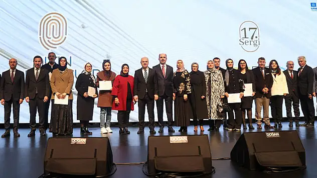 17. Altın Dokunuşlar Festivali ve Gazze Kermesi Konya'da açıldı