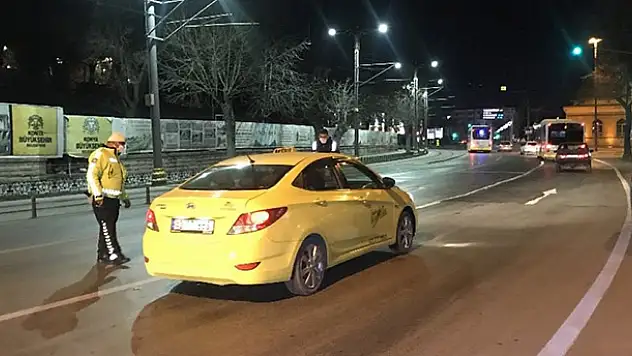 17 günlük tam kapanma başladı