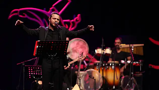 18. Konya Uluslararası Mistik Müzik Festivali'nde Özgür Can Çoban sahne aldı
