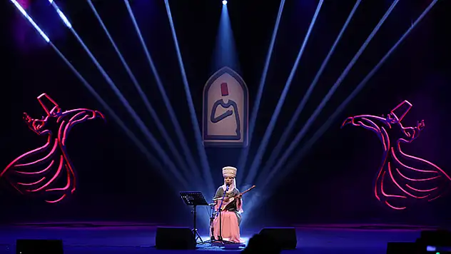 18. Konya Uluslararası Mistik Müzik Festivali'nde Kırgızistan'dan Salamat Sadıkova sahne aldı
