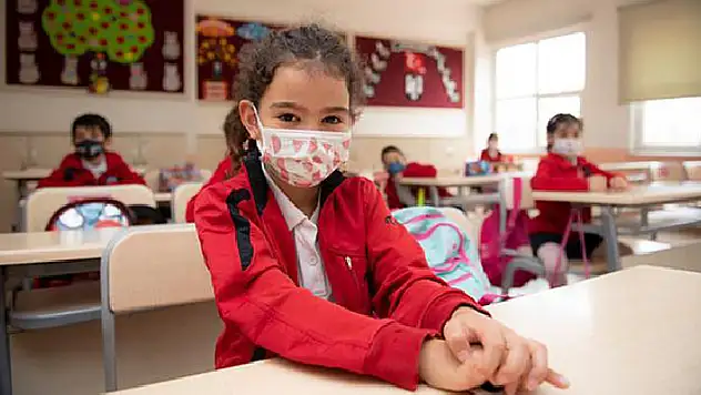 18 milyon öğrenci için ders zili çaldı
