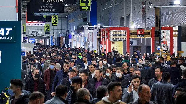 18. Tarım, Tarımsal Mekanizasyon ve Tarla Teknolojileri Fuarı yoğun ilgi görüyor