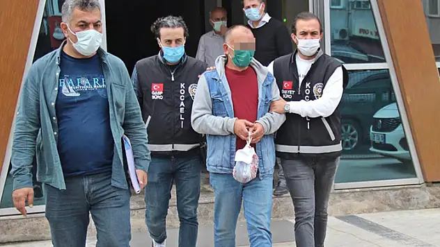 18 yıllık cinayetin sanığı hakime: Allah Berat Kandilinde herkesi affetti. Ben niye cezaevinde yatıyorum?
