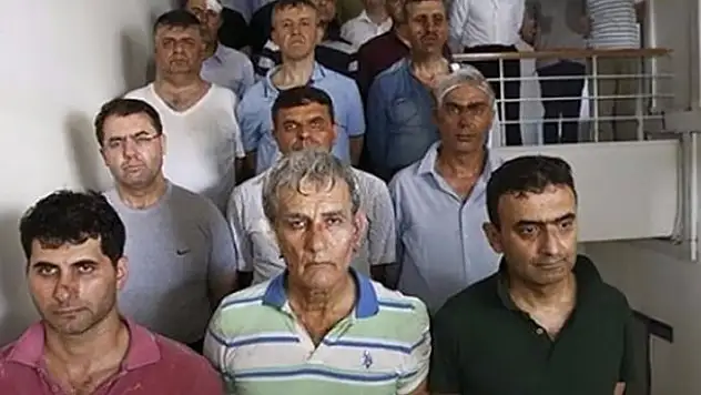 19:58'de başlayan ihaneti Hakan Fidan bozdu