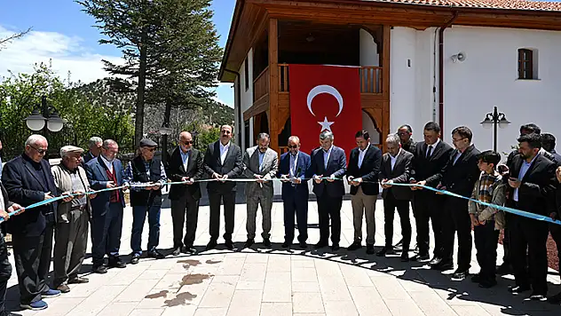 1914 yılında inşa edilen Ecevitzade Kadı Mehmed Efendi Camii yeniden ibadete açıldı