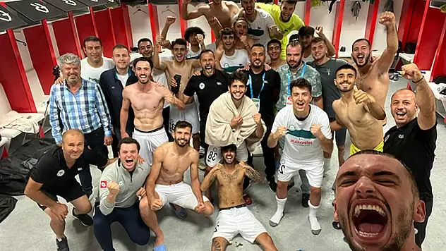1922'de 3 puan sevinci yaşanıyor