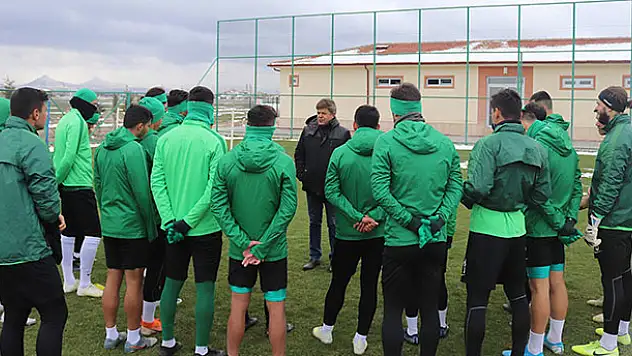 1922'de izin uzayabilir