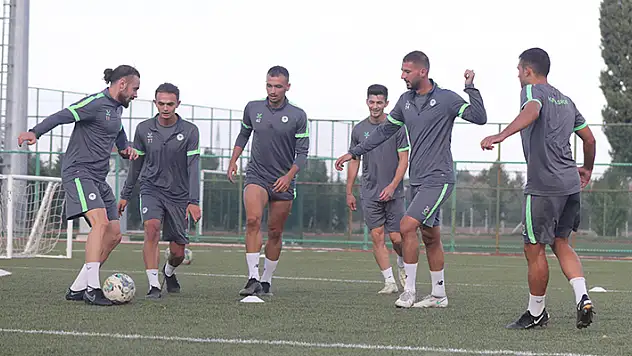 1922 Konya 3 puan için gitti
