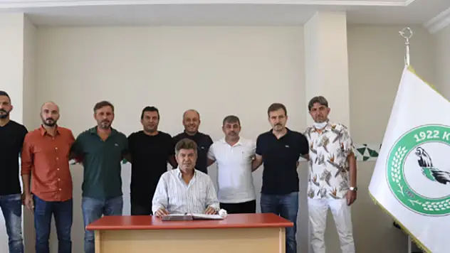 1922 Konya'da imza yağmuru
