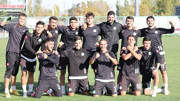 1922 Konya Eskişehir önünde 